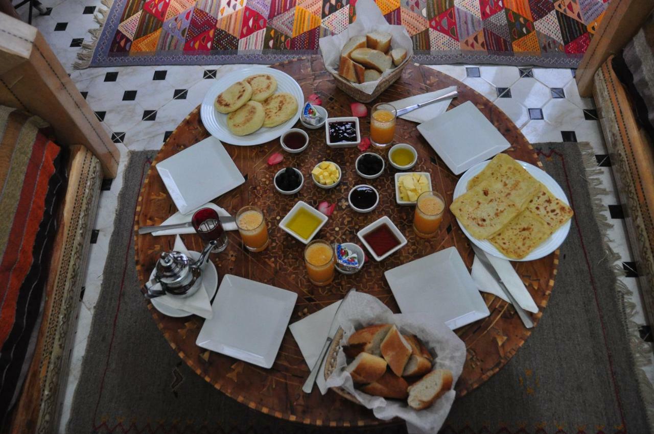 Riad Zawia Essaouira Luaran gambar